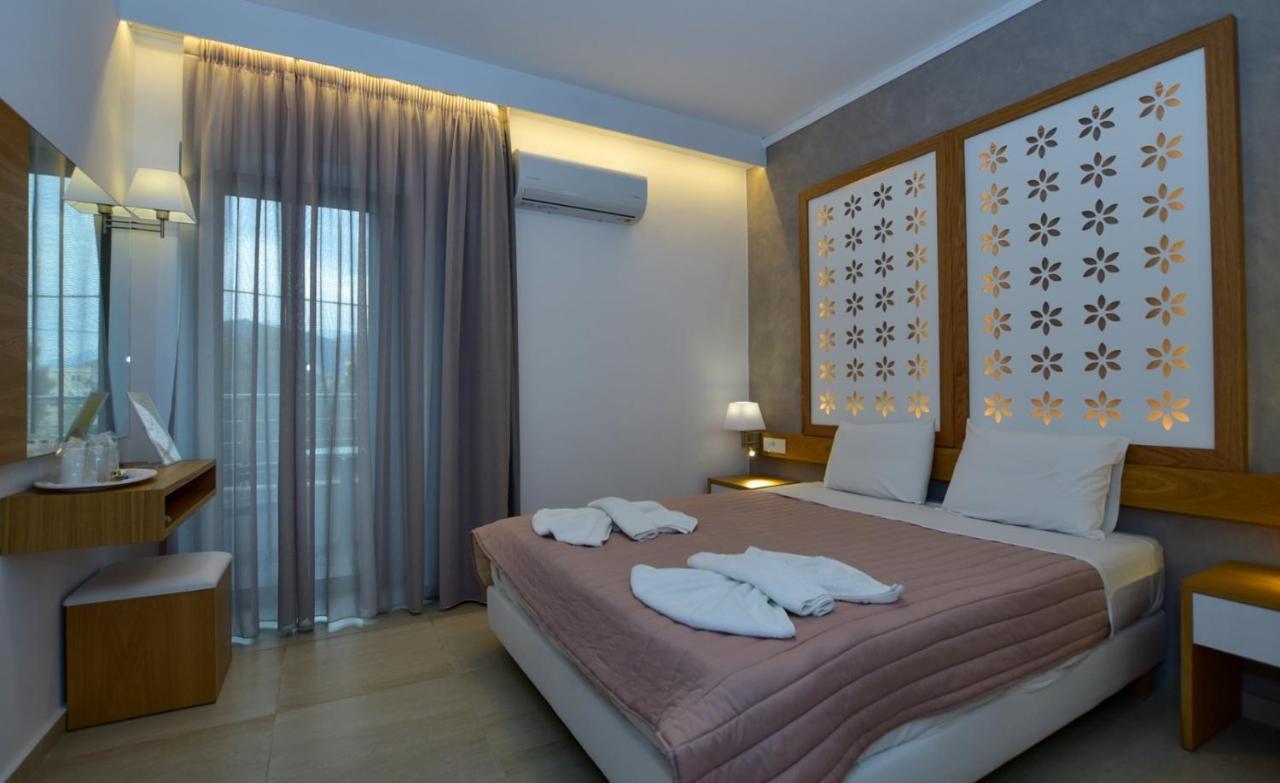 Hotel Aghas Paleochora Ngoại thất bức ảnh