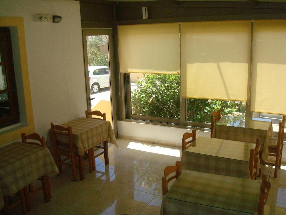 Hotel Aghas Paleochora Ngoại thất bức ảnh