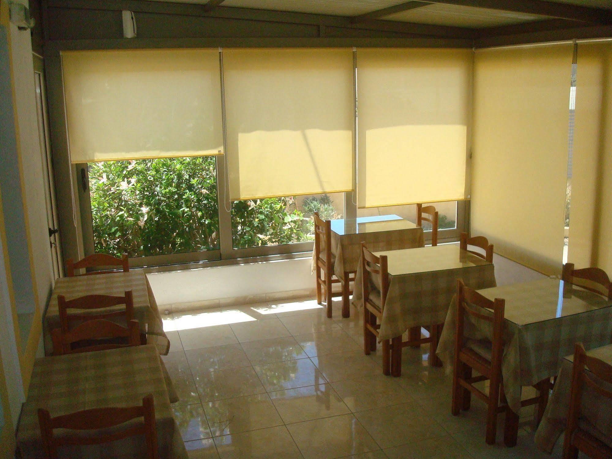 Hotel Aghas Paleochora Ngoại thất bức ảnh